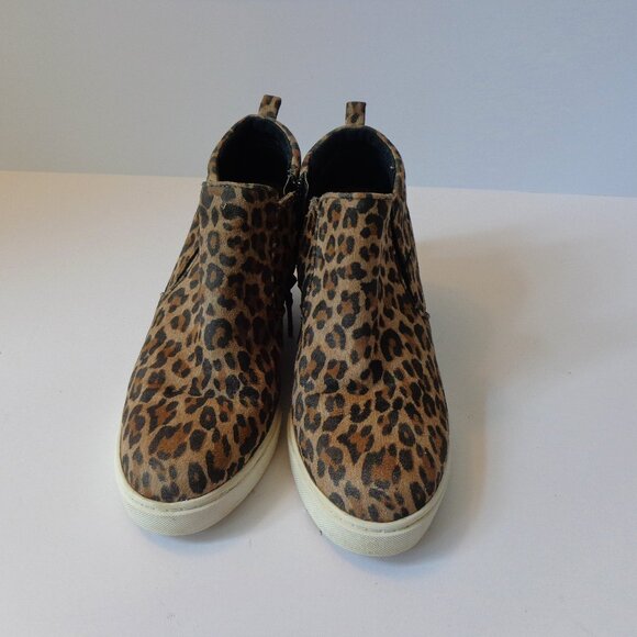 Susina Wedge Bootie Leopard Print Side Zip Womens Shoes Size 7M - Picture 2 of 9